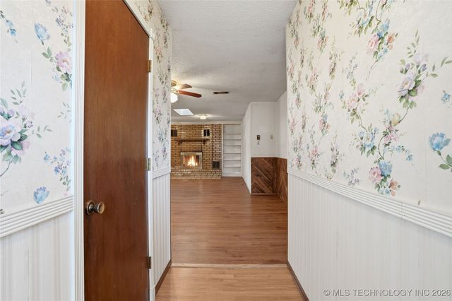 10611 E 112th Place N, Owasso, OK 74055