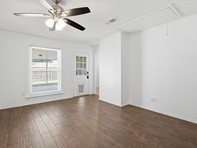 2110 Azalea Street, Denton, TX 76205