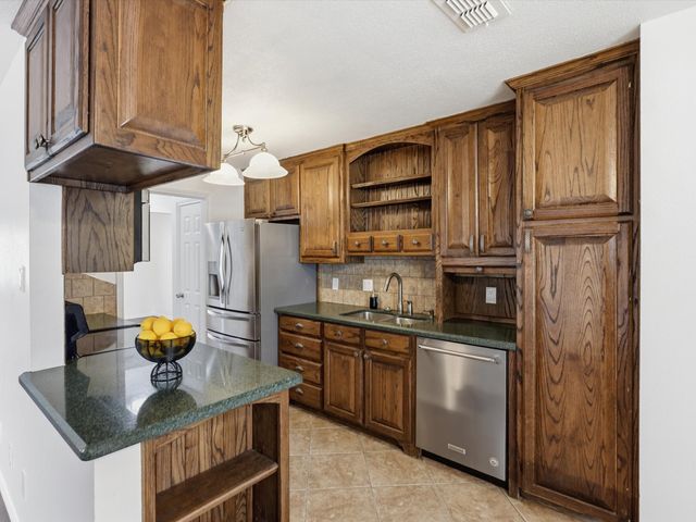 2110 Azalea Street, Denton, TX 76205