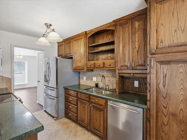 2110 Azalea Street, Denton, TX 76205