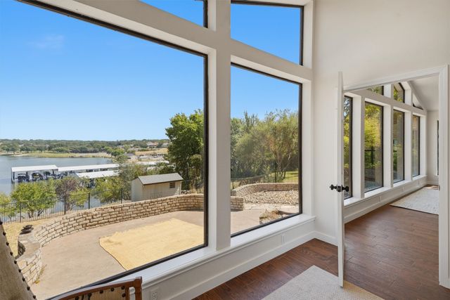 5123 Fairway Circle, Granbury, TX 76049