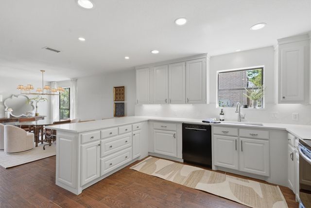 5123 Fairway Circle, Granbury, TX 76049