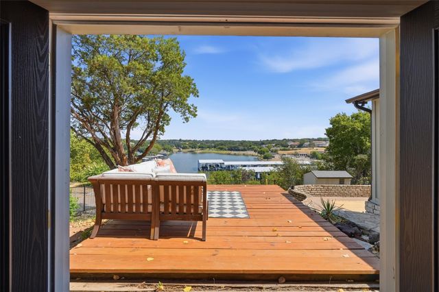5123 Fairway Circle, Granbury, TX 76049