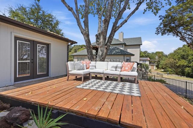 5123 Fairway Circle, Granbury, TX 76049