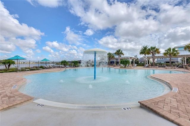 1941 MILKWEED TRACE, Lutz, FL 33558