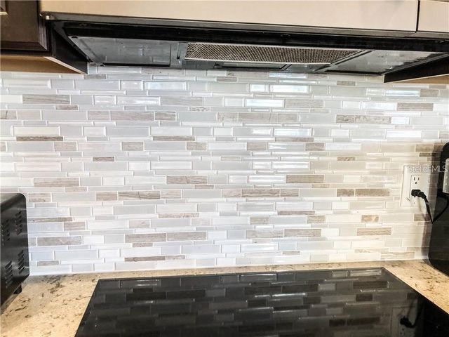 1941 MILKWEED TRACE, Lutz, FL 33558