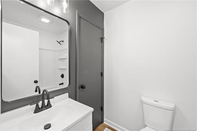 1854 Camelot Drive, Fayetteville, NC 28304