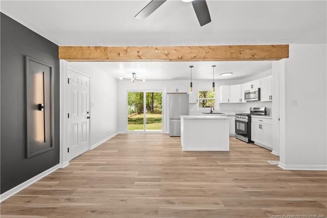 1854 Camelot Drive, Fayetteville, NC 28304