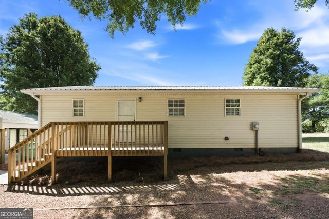 894 Lakeview Drive, Nicholson, GA 30565
