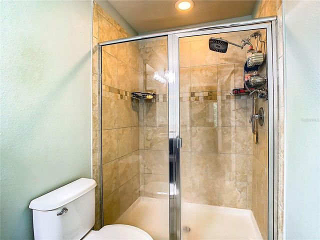 4907 WHITE SANDERLING COURT, Tampa, FL 33619