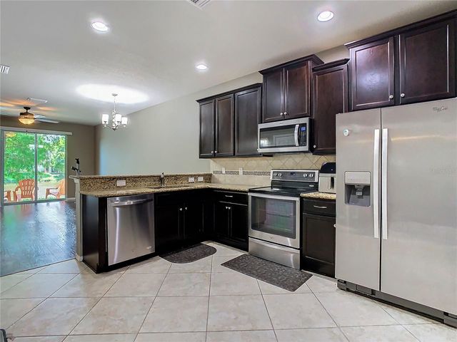 4907 WHITE SANDERLING COURT, Tampa, FL 33619