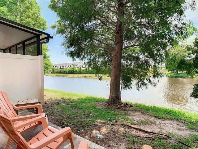 4907 WHITE SANDERLING COURT, Tampa, FL 33619