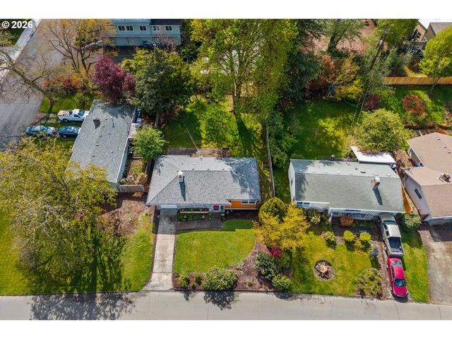 12420 Sw DOUGLAS St, Portland, OR 97225