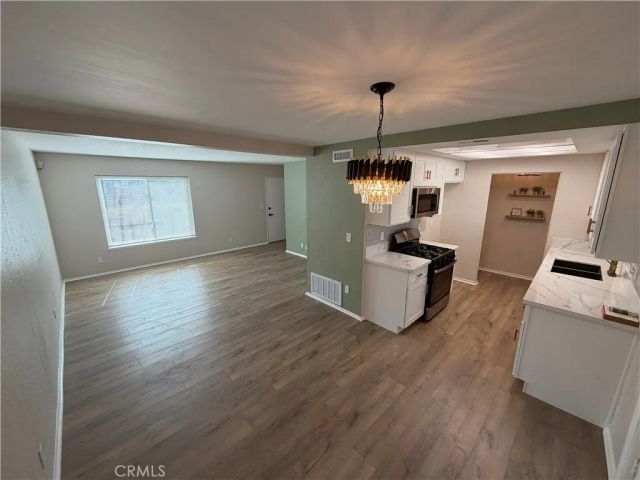 1091 Clark, Riverside, CA 92501