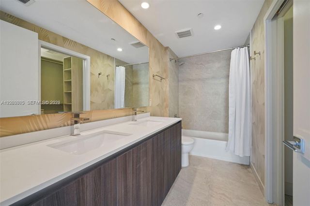 488 NE 18th St 3701, Miami, FL 33132