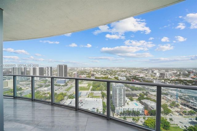 488 NE 18th St 3701, Miami, FL 33132