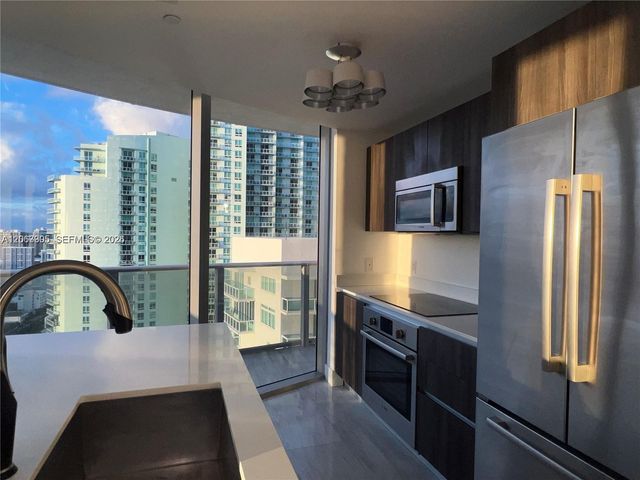 488 NE 18th St 3701, Miami, FL 33132