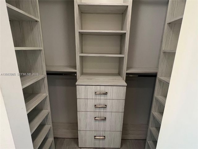 488 NE 18th St 3701, Miami, FL 33132