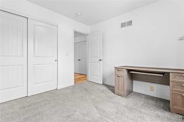 108 Linder Lane, Winfield, MO 63389