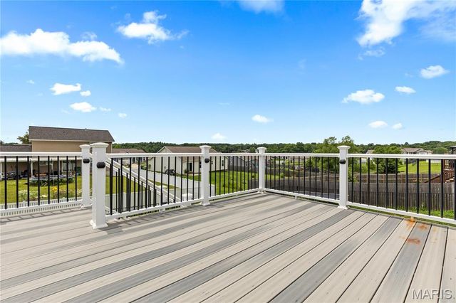 108 Linder Lane, Winfield, MO 63389