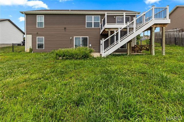 108 Linder Lane, Winfield, MO 63389