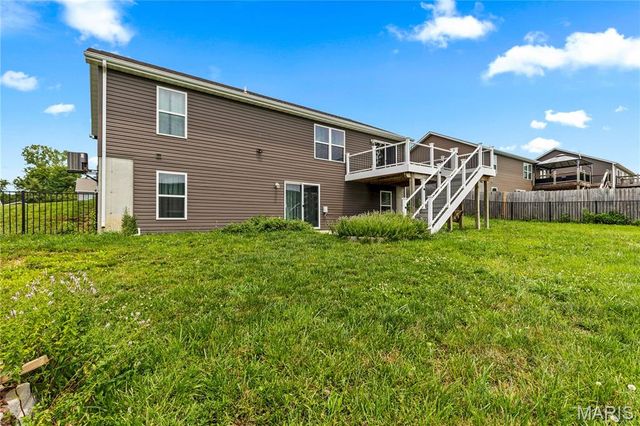 108 Linder Lane, Winfield, MO 63389