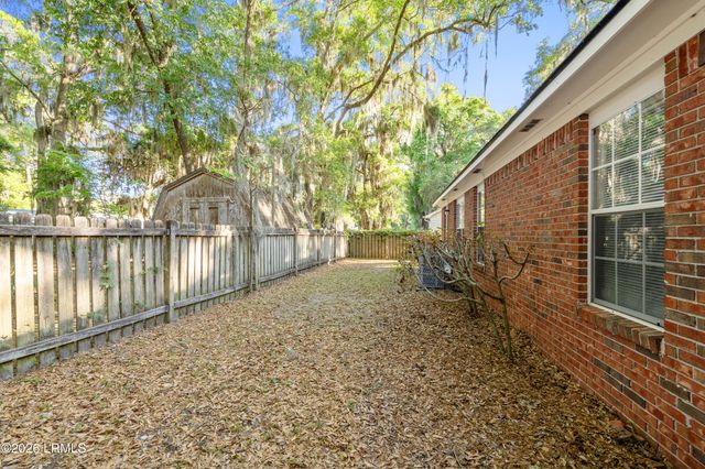 2403 Grinkley Court, Port Royal, SC 29935