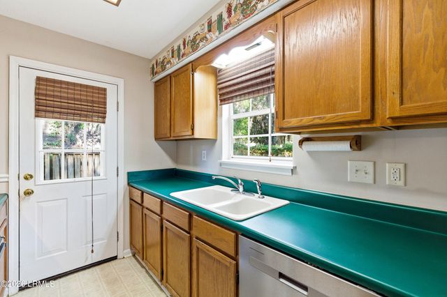 2403 Grinkley Court, Port Royal, SC 29935