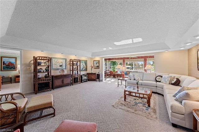 200 Albi RD # 2, Naples, FL 34112