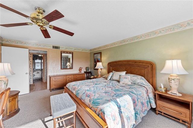 200 Albi RD # 2, Naples, FL 34112