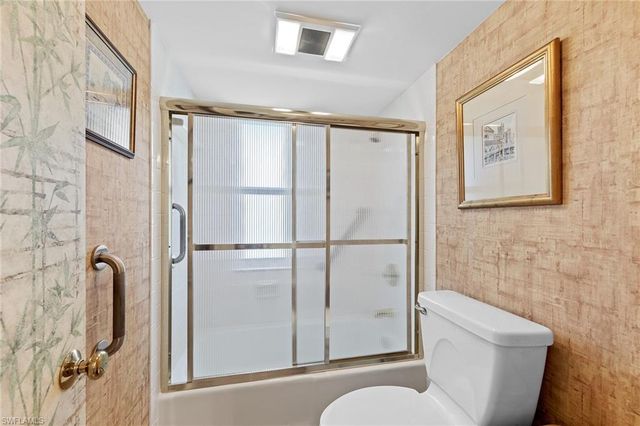 200 Albi RD # 2, Naples, FL 34112