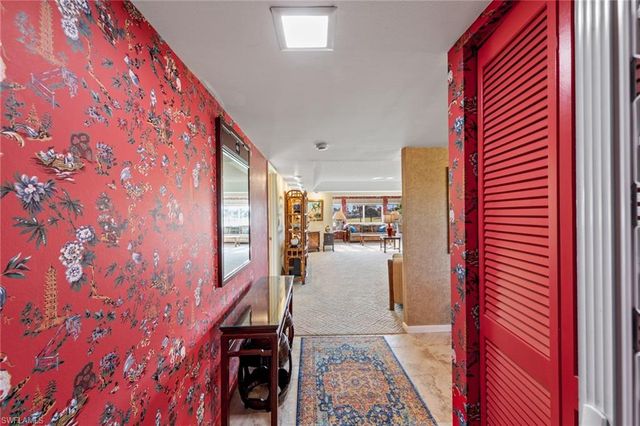 200 Albi RD # 2, Naples, FL 34112