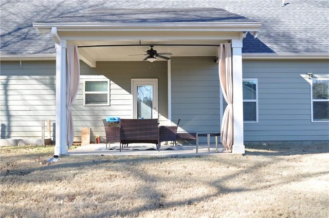 328 Smallwood Lane, Douglasville, GA 30134