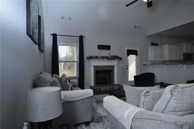 328 Smallwood Lane, Douglasville, GA 30134