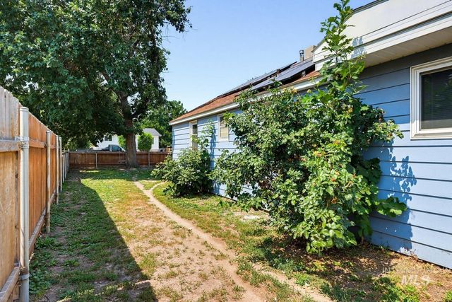 509 E Elgin Street, Caldwell, ID 83605