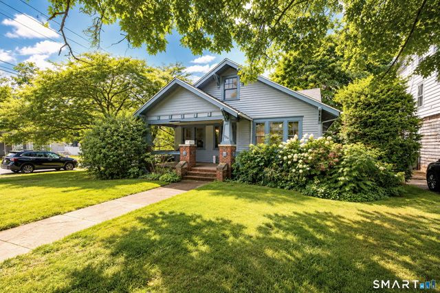 1822 Whitney Avenue, Hamden, CT 06517