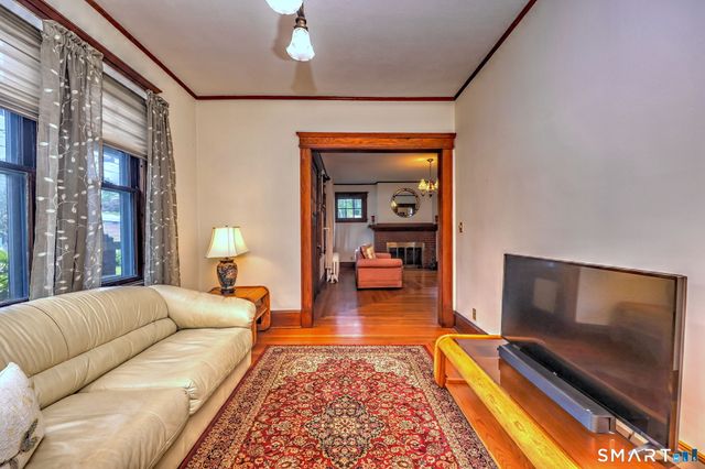 1822 Whitney Avenue, Hamden, CT 06517