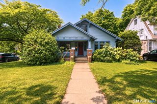 1822 Whitney Avenue, Hamden, CT 06517