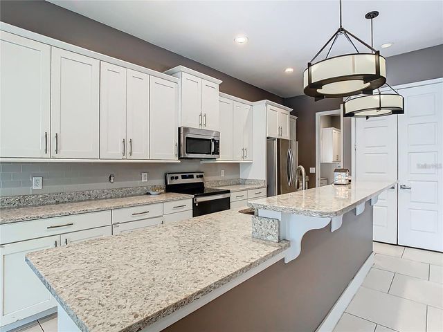 1021 W 25TH STREET, Sanford, FL 32771
