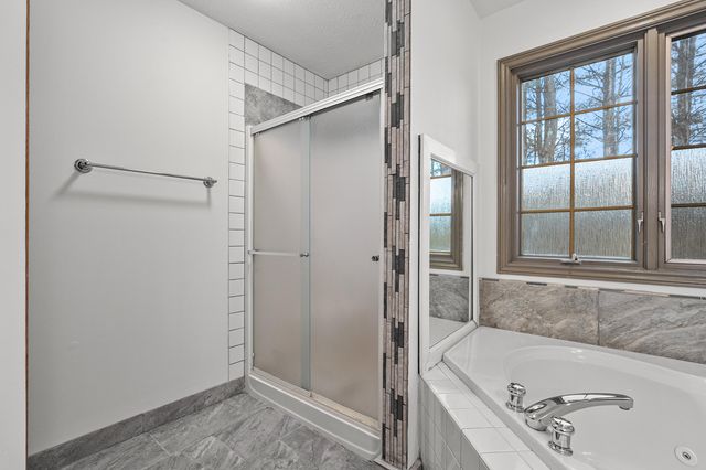 4186 Vanderbilt Avenue, Portage City, MI 49024