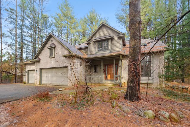 4186 Vanderbilt Avenue, Portage City, MI 49024