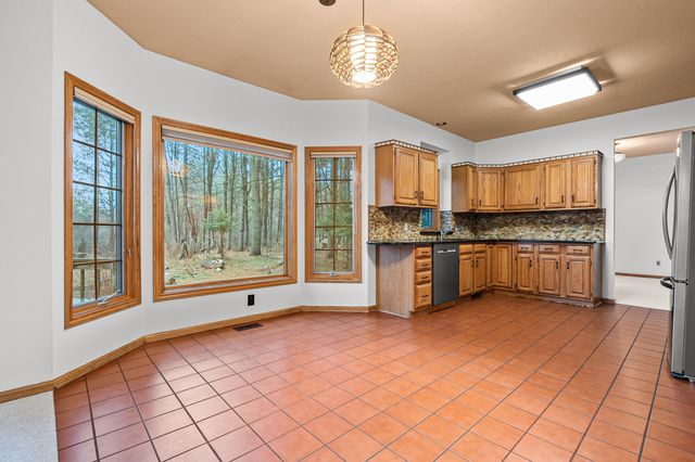 4186 Vanderbilt Avenue, Portage City, MI 49024