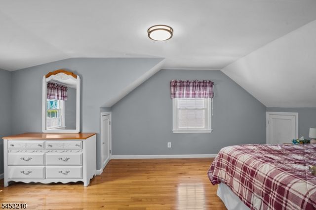 5 Sally St, Bloomingdale Boro, NJ 07403