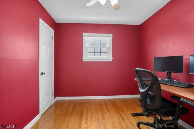 5 Sally St, Bloomingdale Boro, NJ 07403