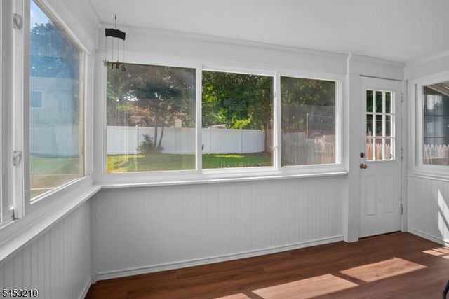 5 Sally St, Bloomingdale Boro, NJ 07403