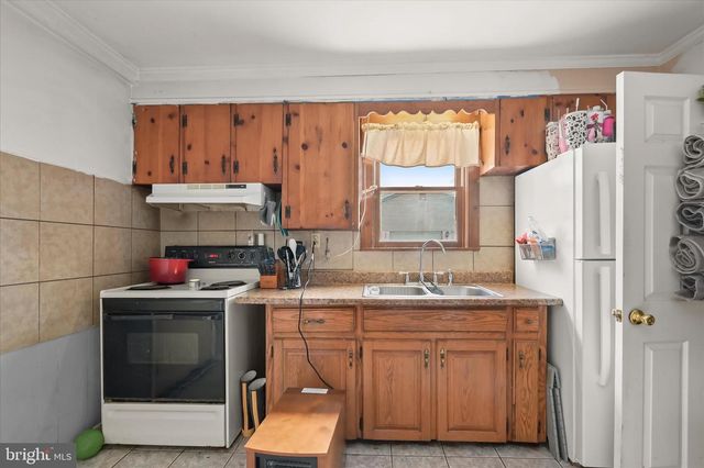 212 TERRACE ST, Hancock, MD 21750