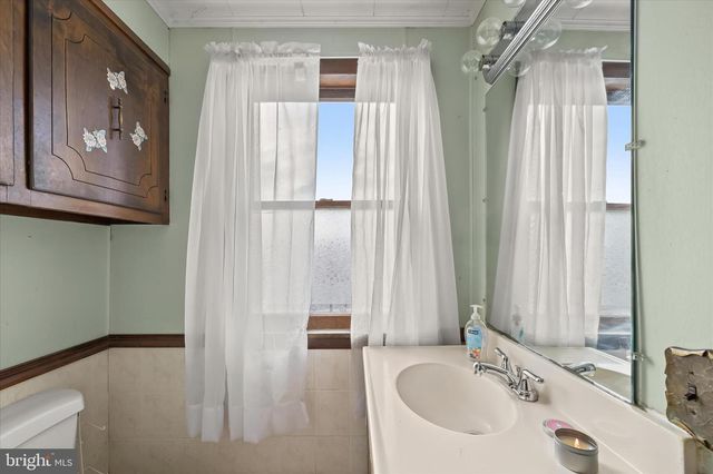 212 TERRACE ST, Hancock, MD 21750