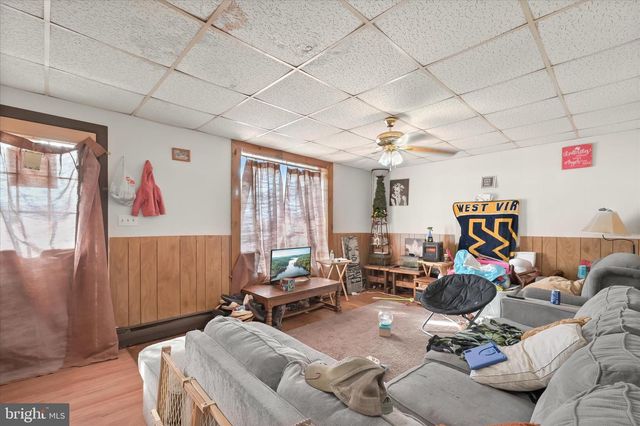 212 TERRACE ST, Hancock, MD 21750