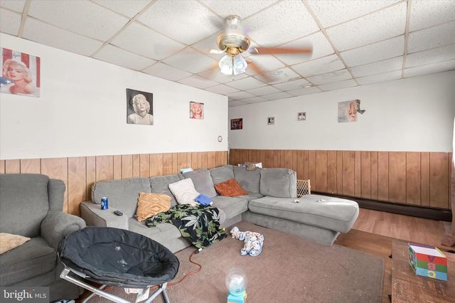 212 TERRACE ST, Hancock, MD 21750