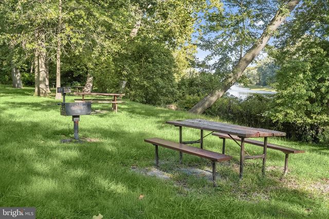 212 TERRACE ST, Hancock, MD 21750